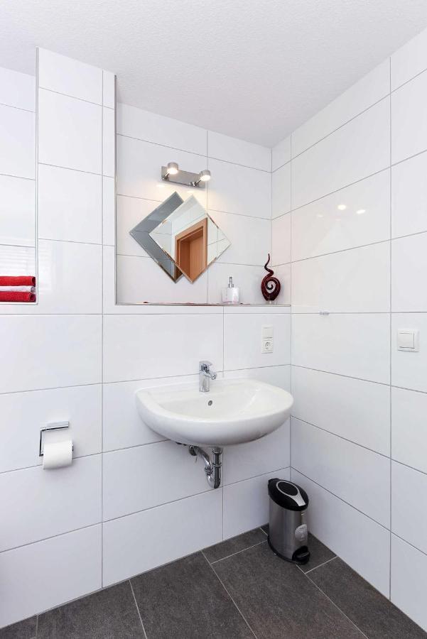 Ferienwohnung Teezeit Neuharlingersiel Kamer foto